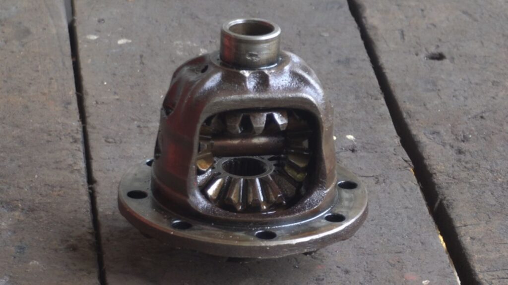 Handmade Chain Drive Differential Carrier Assembly